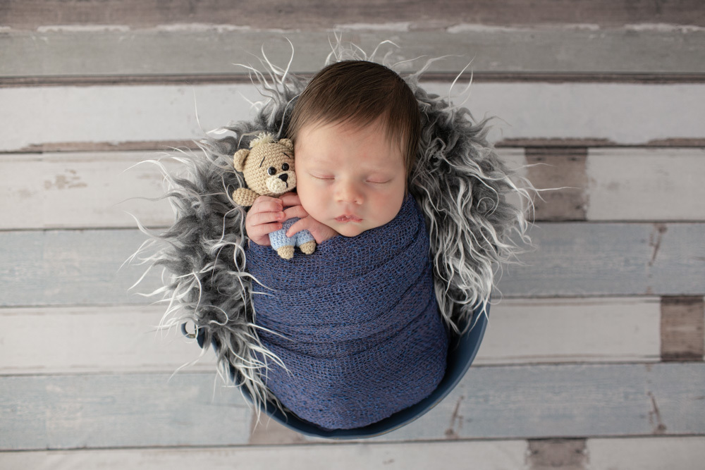 fotografia de recem nascido em funchal ilha da madeira estúdio valquiria abreu