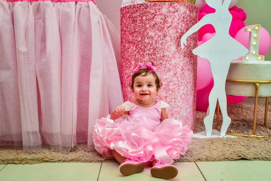 aniversarário infantil da isabela ela vestida de balairina