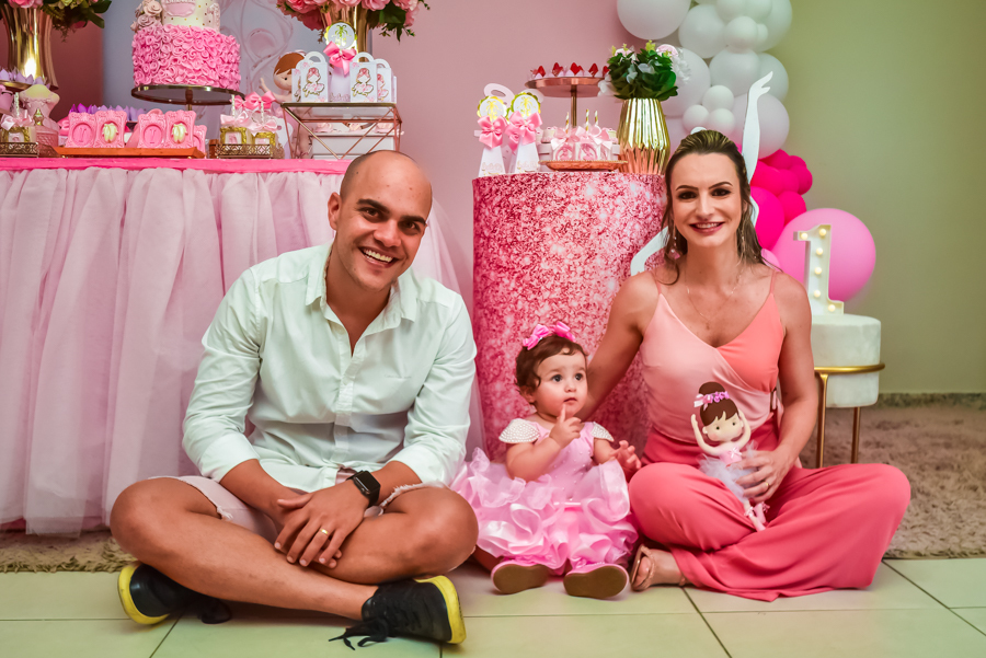 fotos da isabela no seu aniversário com seus pais