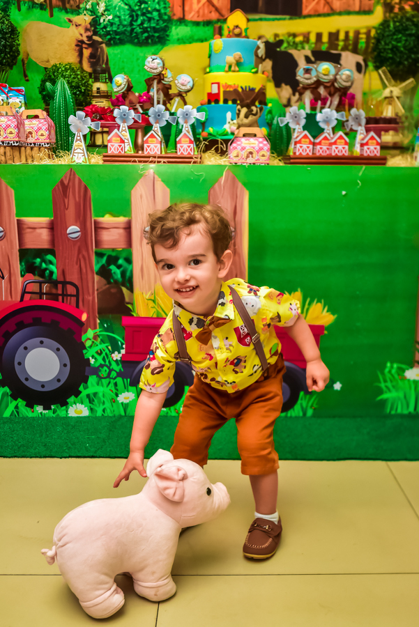 Aniversariante sorindo para a foto