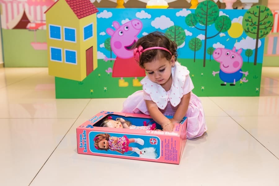 Eduarda-começa-segundo-ano-de-vida-alegremente