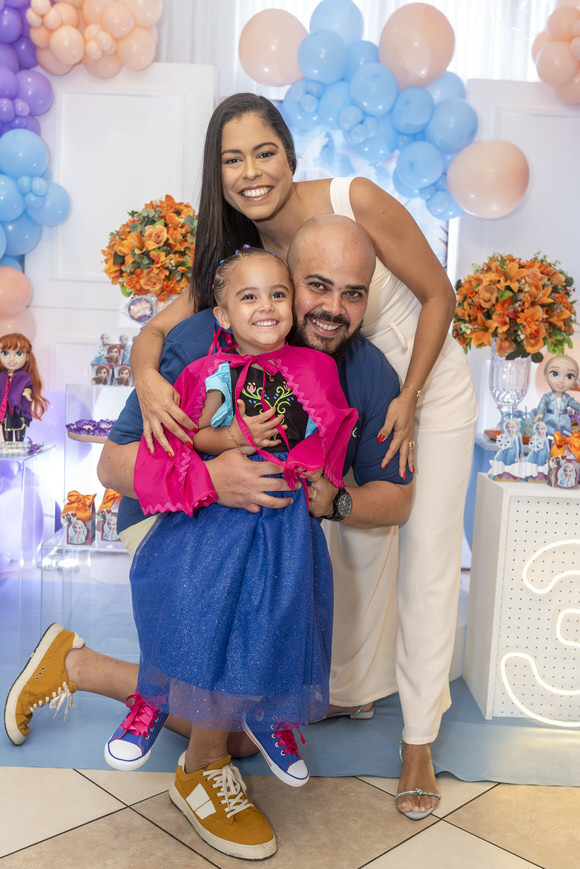 foto-da familia-no-aniversário-infaltil