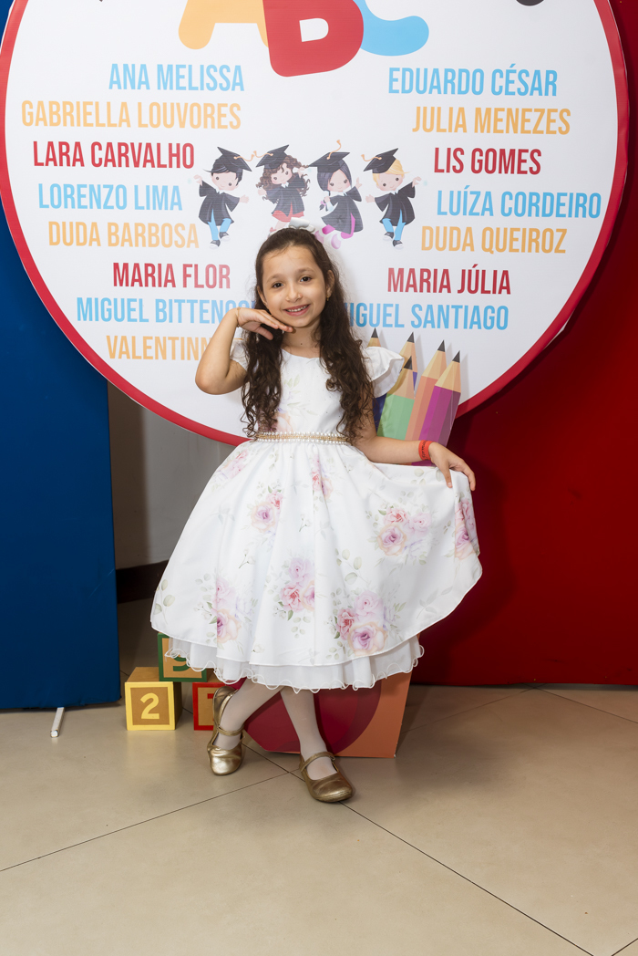 Aluna-na-formatura-AQbc