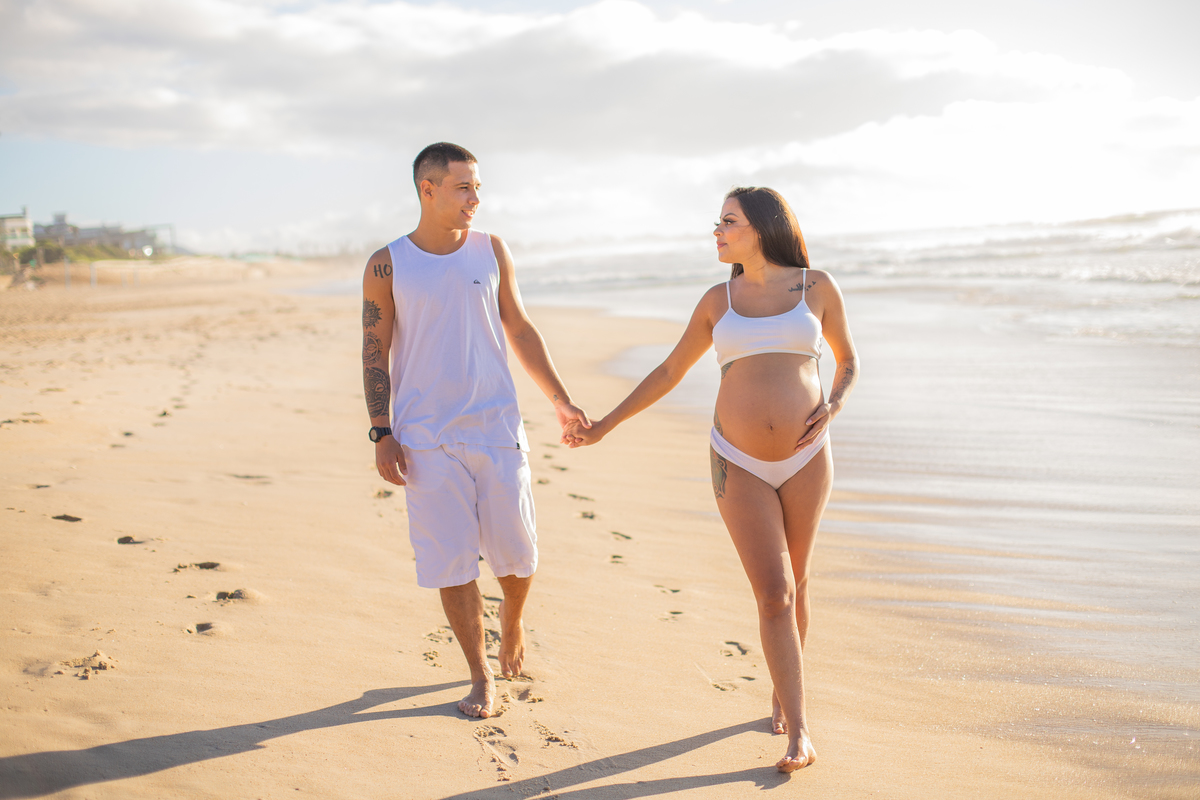 ensaio de gestante na praia 