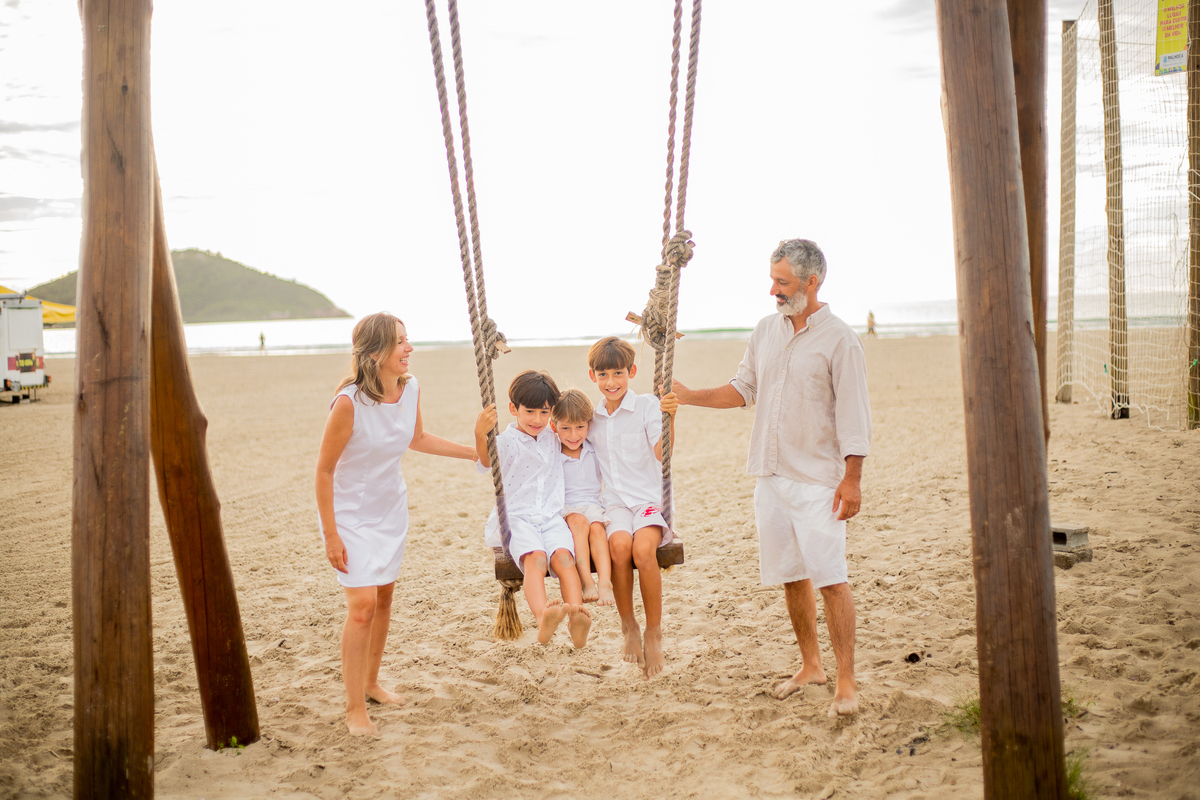 ensaio família na  praia pinheira palhoça 