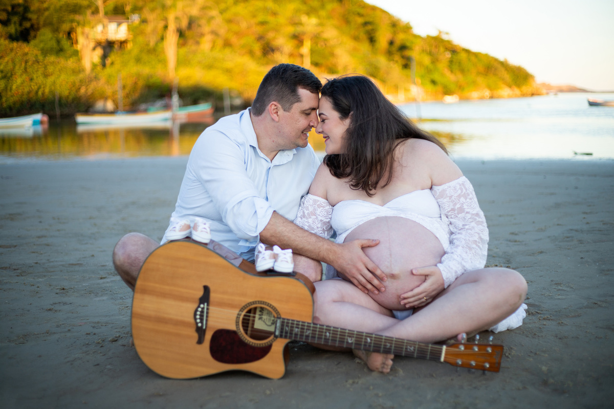 ensaio de gestante Praia Guarda do Embaú