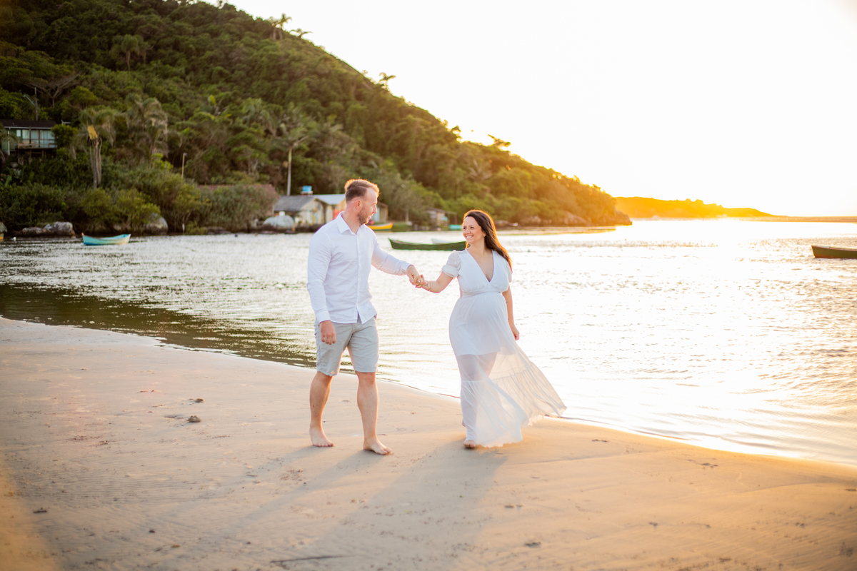 ensaio de gestante Guarda do Embaú