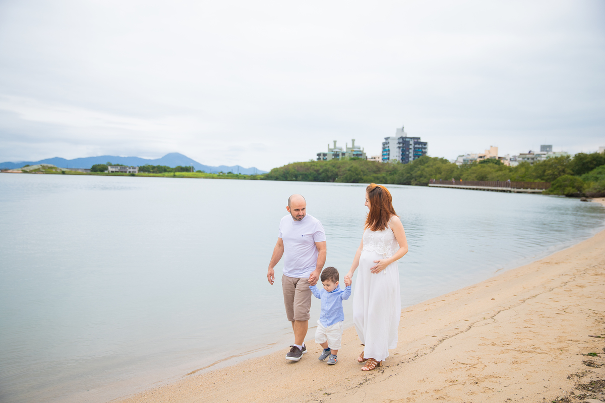 ensaio de família na praia