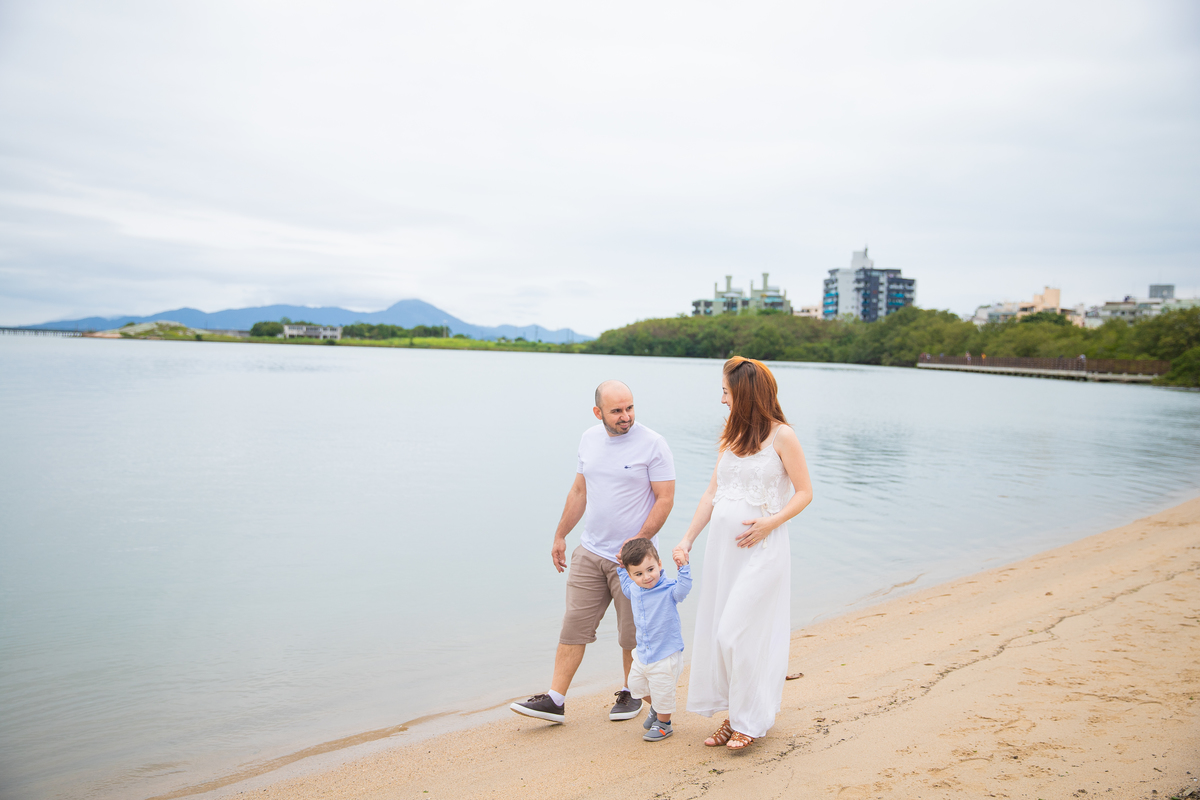 ensaio de família na praia