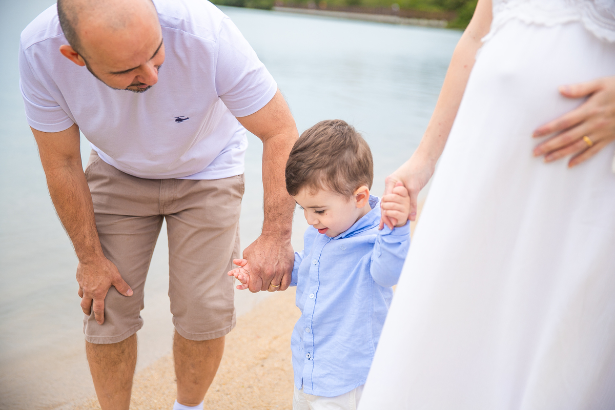 ensaio de família na praia