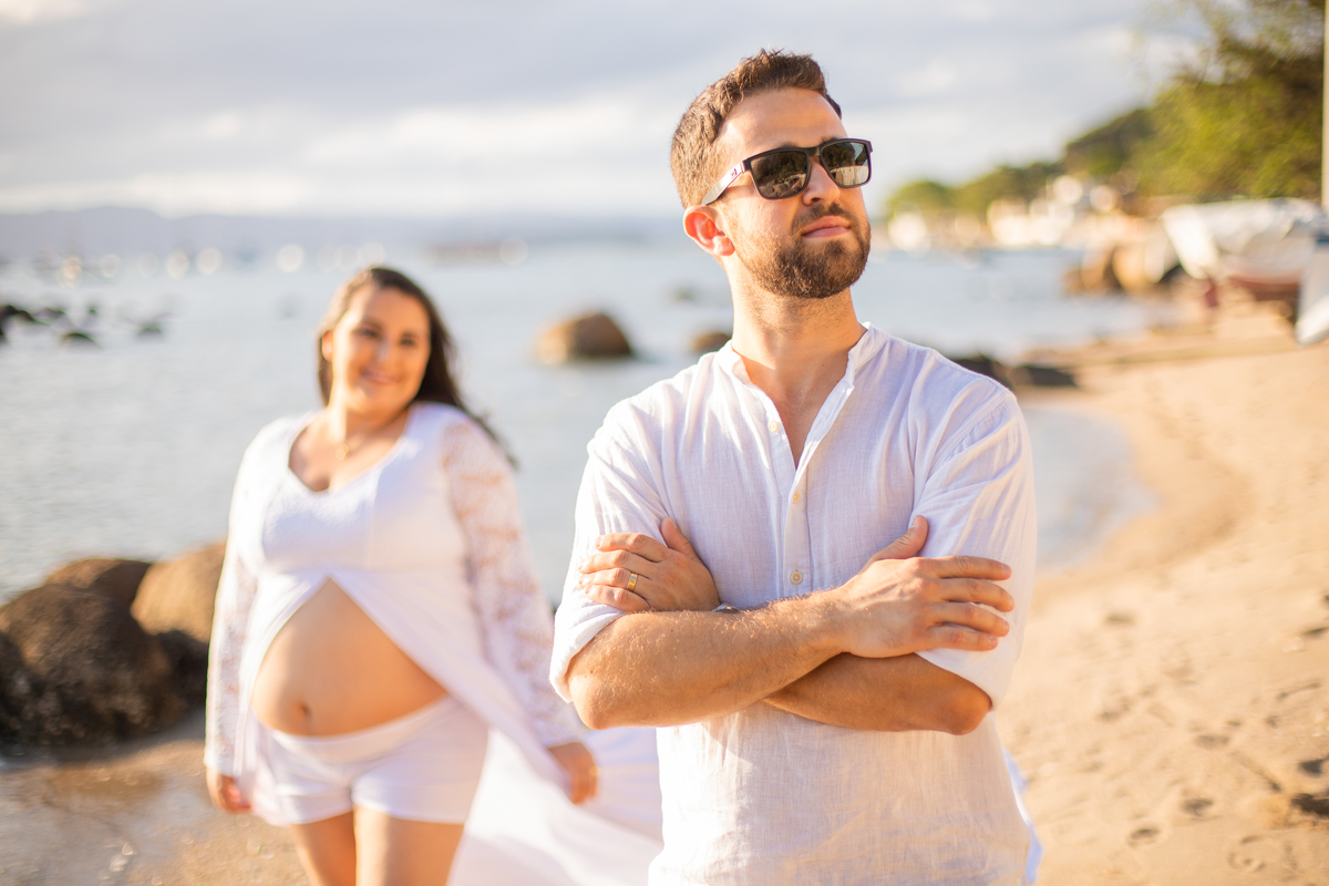 ensaio gestante na praia em Florianópolis 