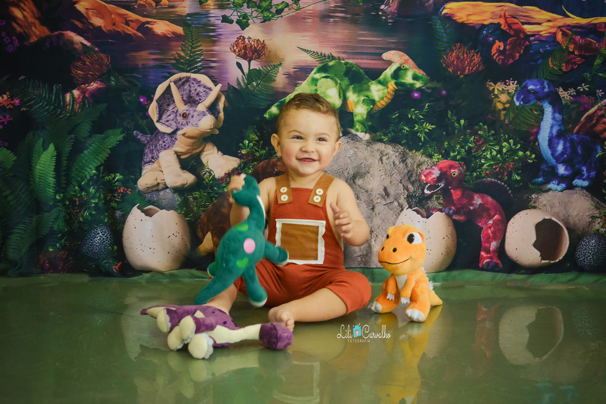 fotografia de menino em estudio em maringa, foto mensal  maravilhoso