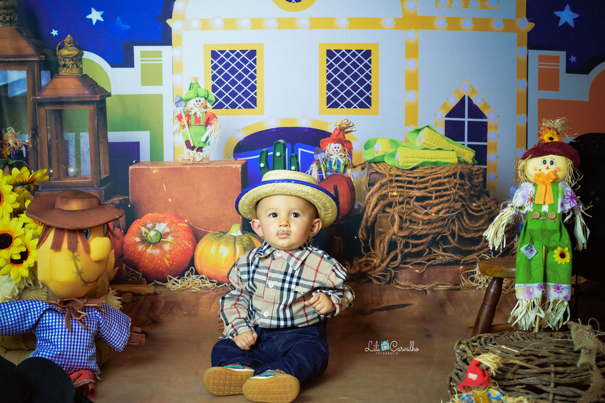 ensaio fotográfico realizado em estudio de menino