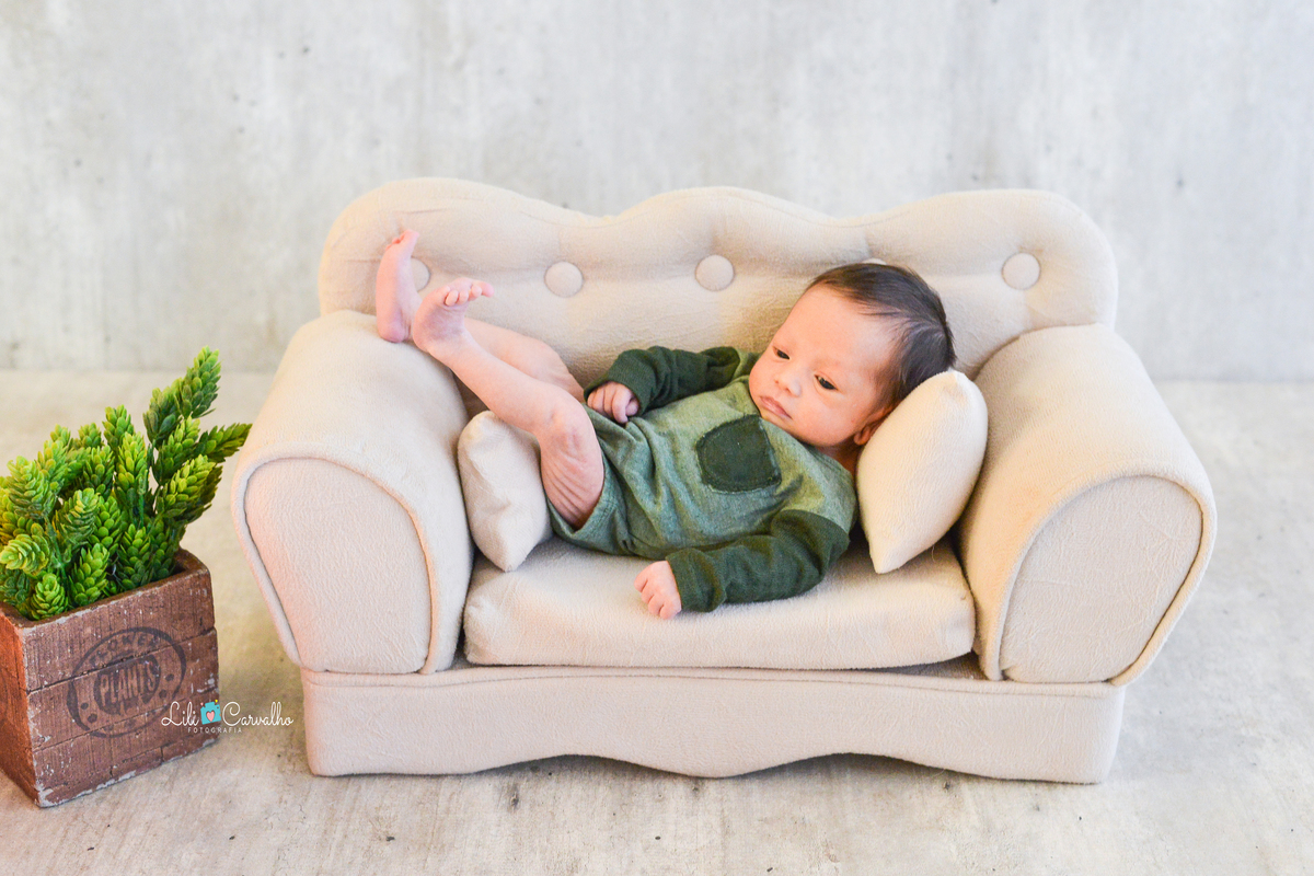 fotografia de recem nascido feita em Maringá verde