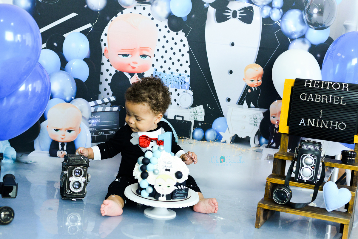 Ensaio fotografico de smash the cake em Maringá maquinha fotografico 