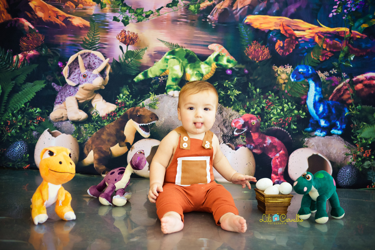 ensaio fotografico de estudio, tema dinossauro, Maringá caretinha