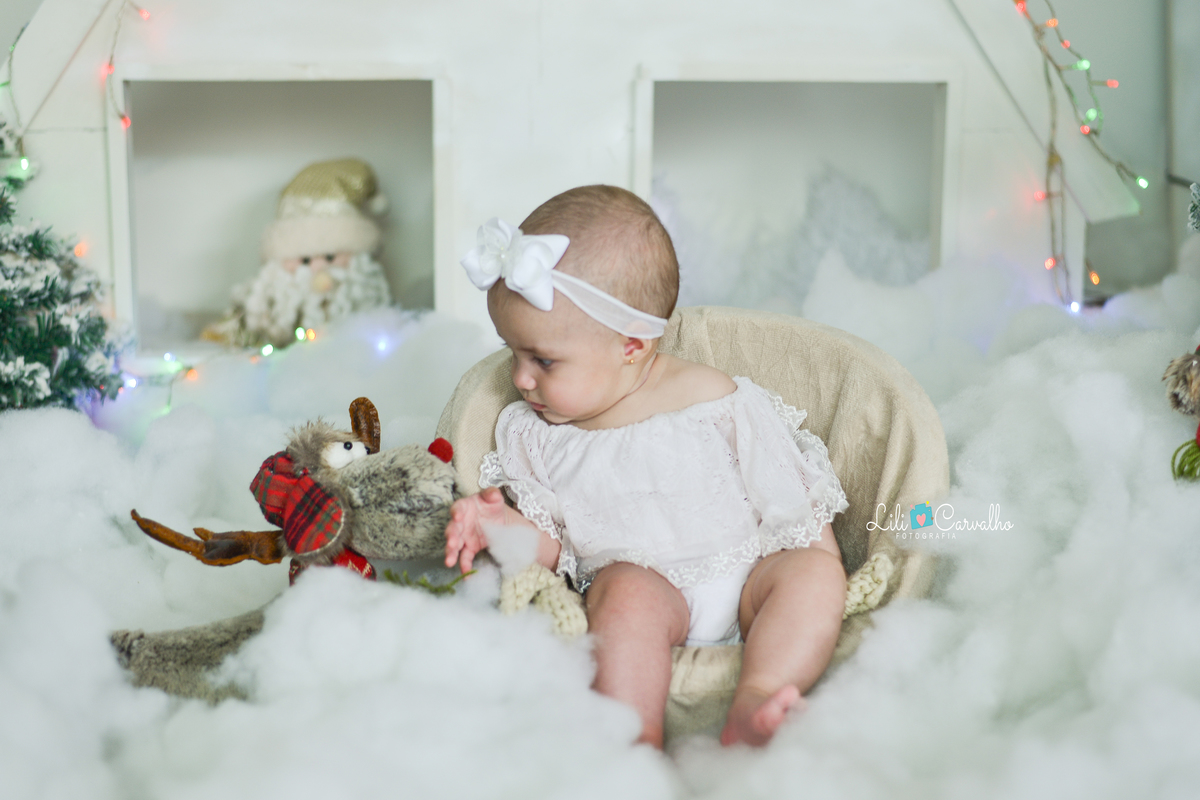fotografia de natal em Maringá, no estúdio olhando para lado