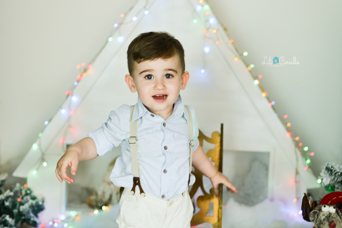 ensaio fotografico no estúdio em Maringá casinha branca