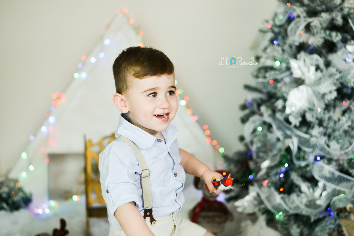 ensaio fotografico no estúdio em Maringá sorrindo