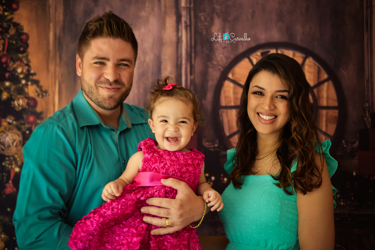 ensaio fotografico no estúdio em Maringá, , lilicarvalho fotografia, três pessoas lindas