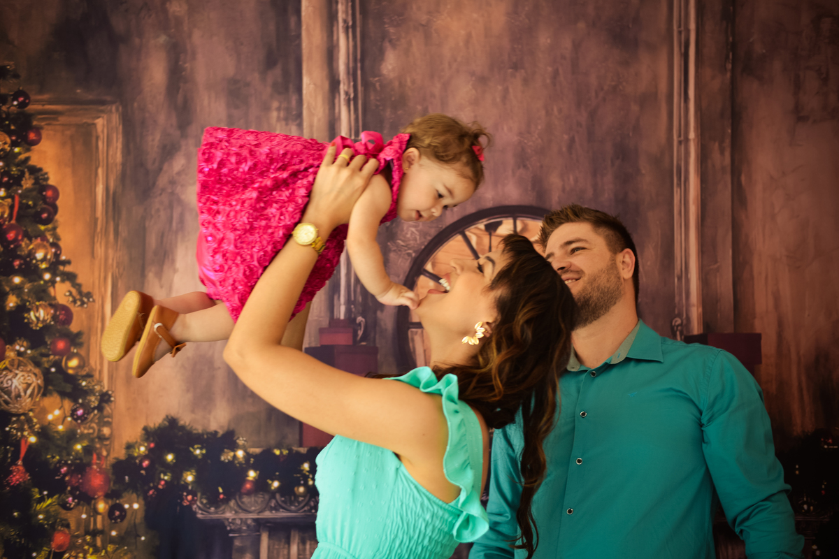 ensaio fotografico no estúdio em Maringá, , lilicarvalho fotografia brincando