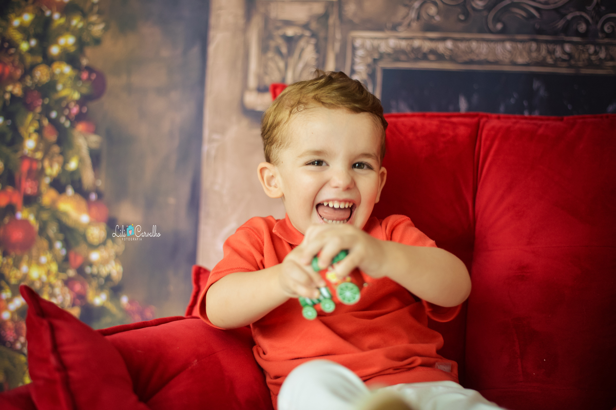 ensaio fotografico no estudio em Maringá, gargalhada 