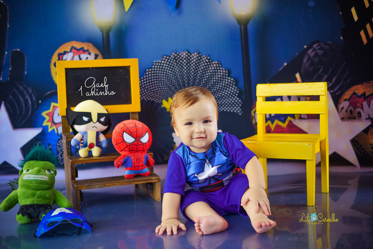 ensaio fotografico de menino, tema heroi, maringa