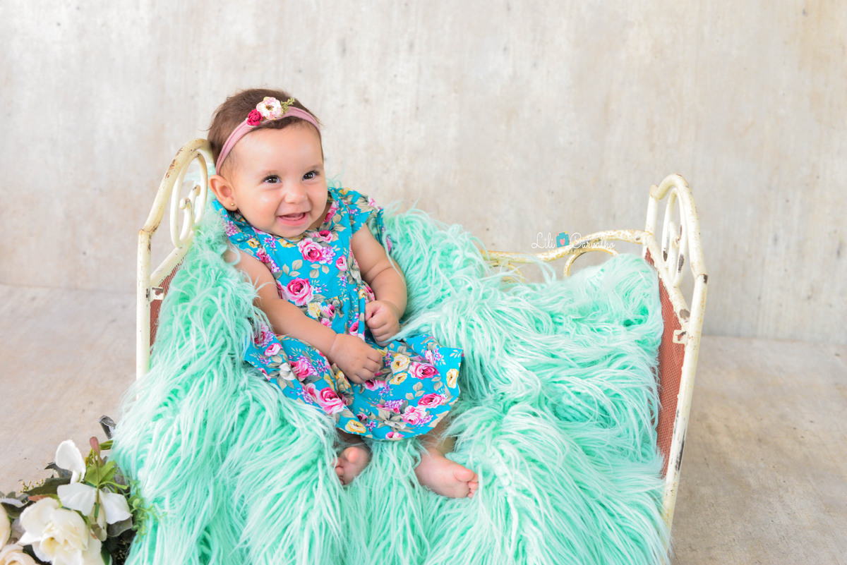 acompanhamento mensal da bebê em Maringá, fotografia, sorriso