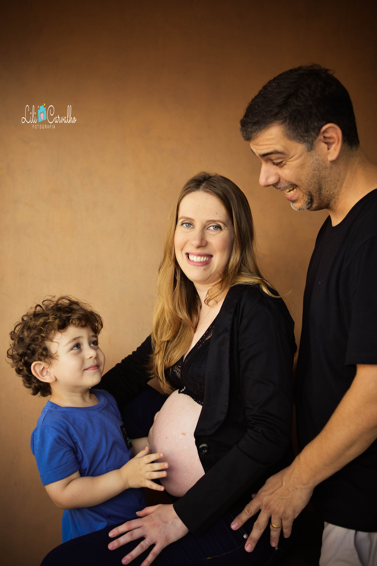 fotografia de gravida em estudio em maringa os três 