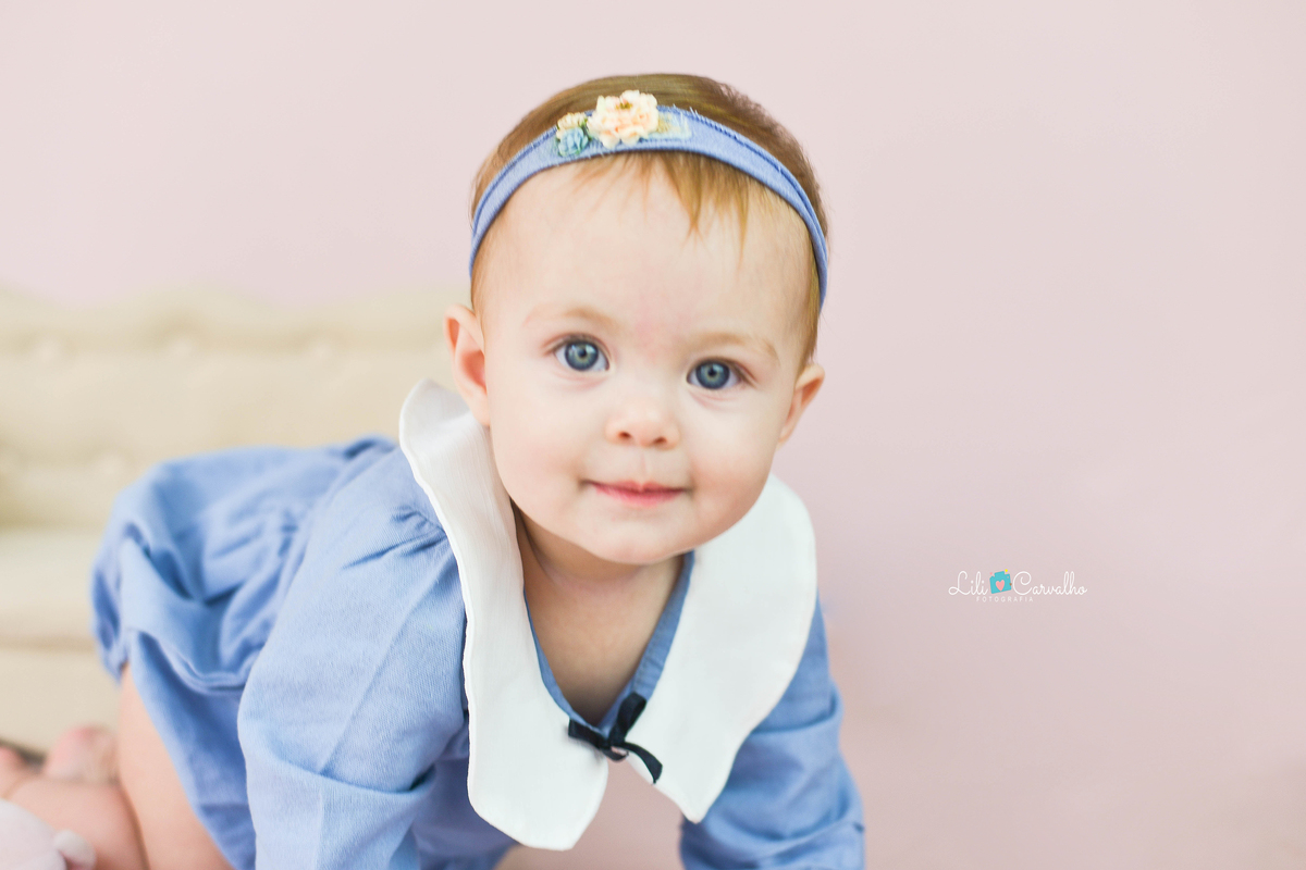 ensaio fotografico em Maringá,  olhando para frente concentrada 