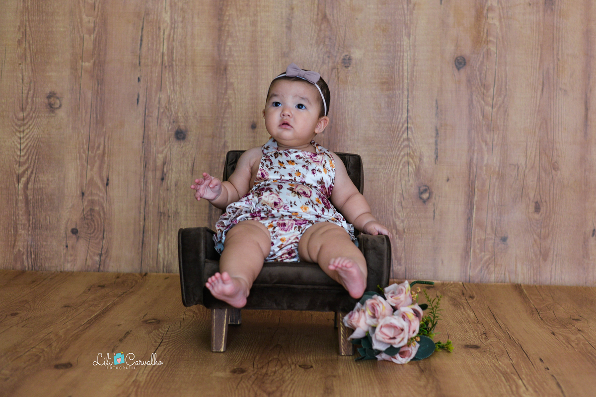 fotografia de bebe no estudio em Maringá tema clean