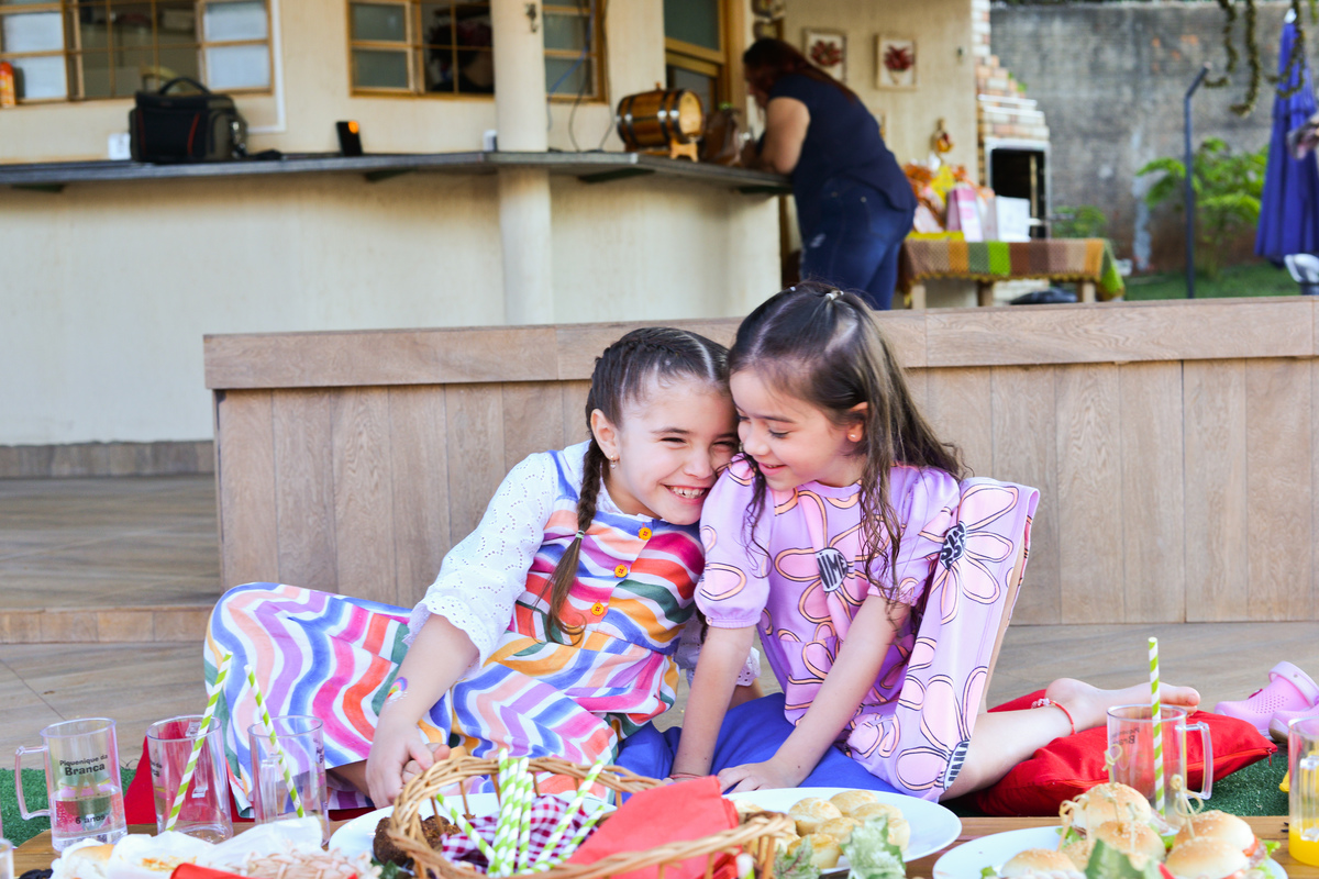 fotografia de aniversario infantil em Maringá melhores amigas 