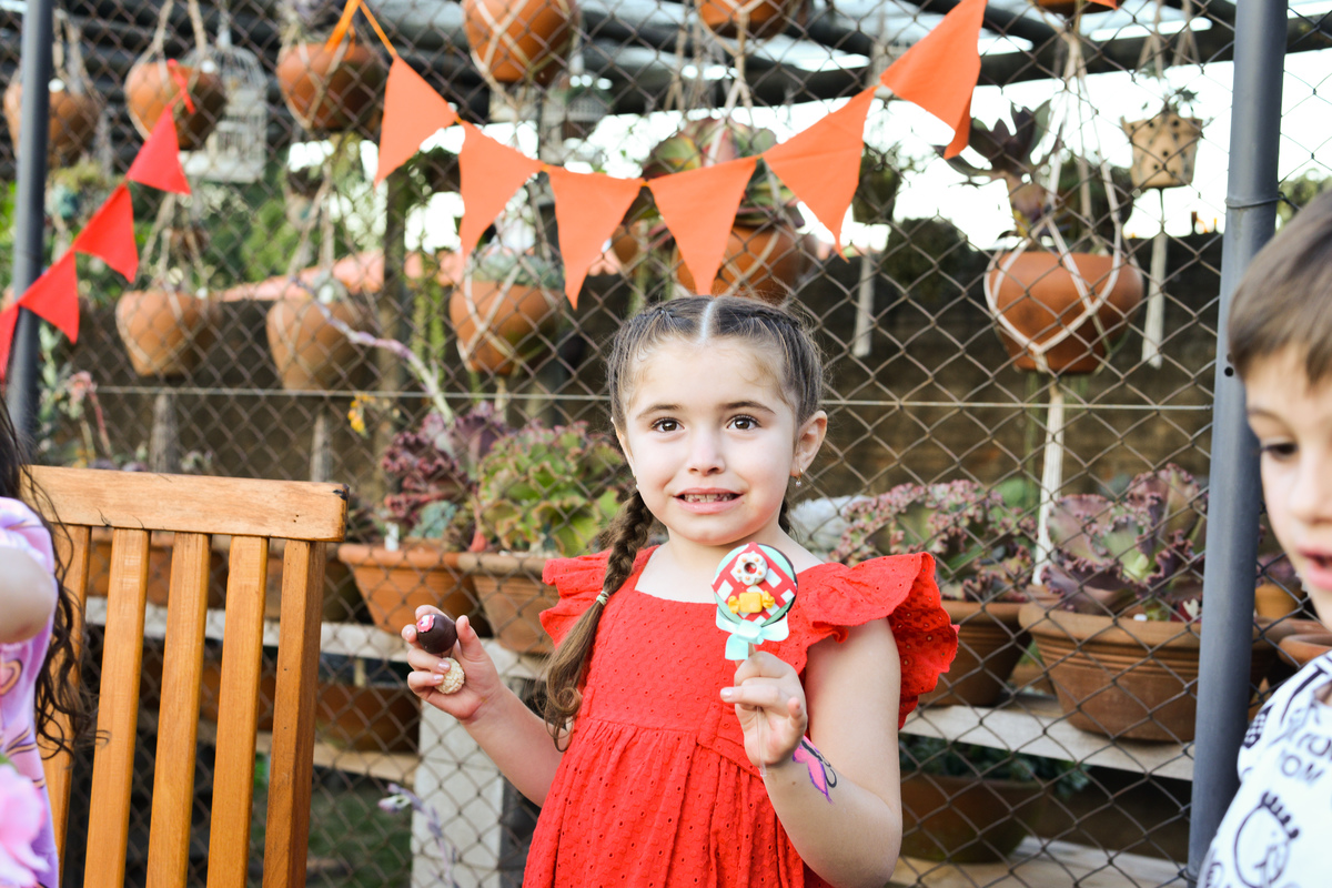fotografia de aniversario infantil em Maringá fofa 