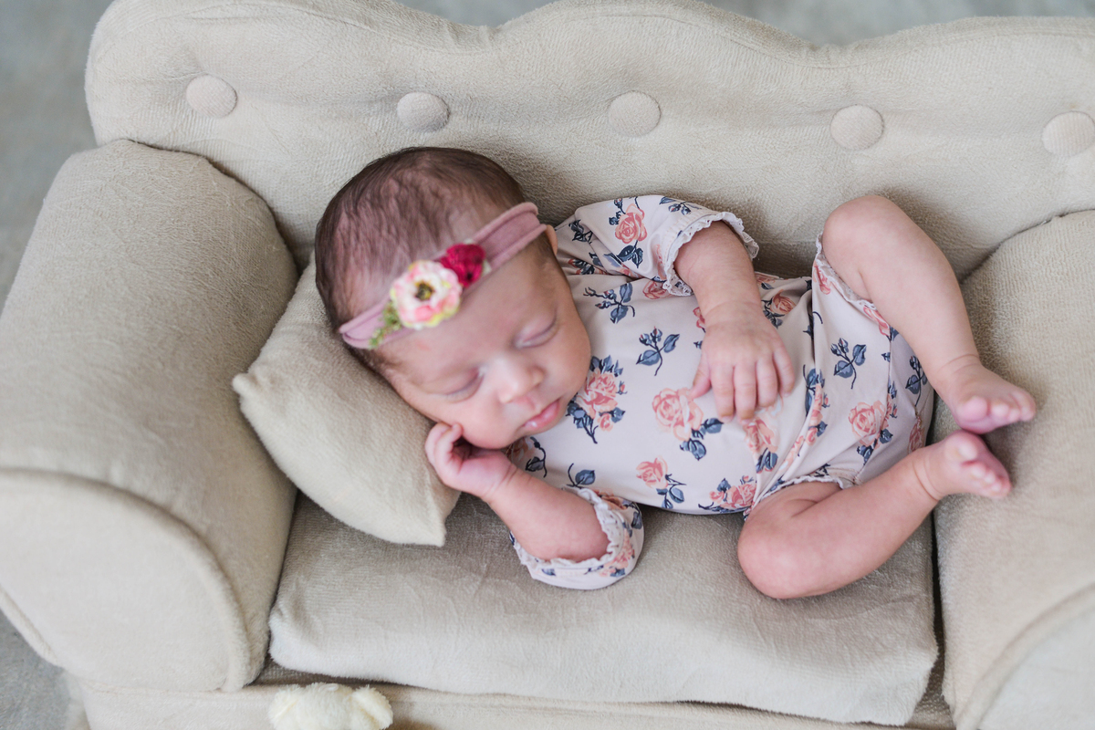 fotografia de bebe recem nascido em maringa, newborn  dormindo 