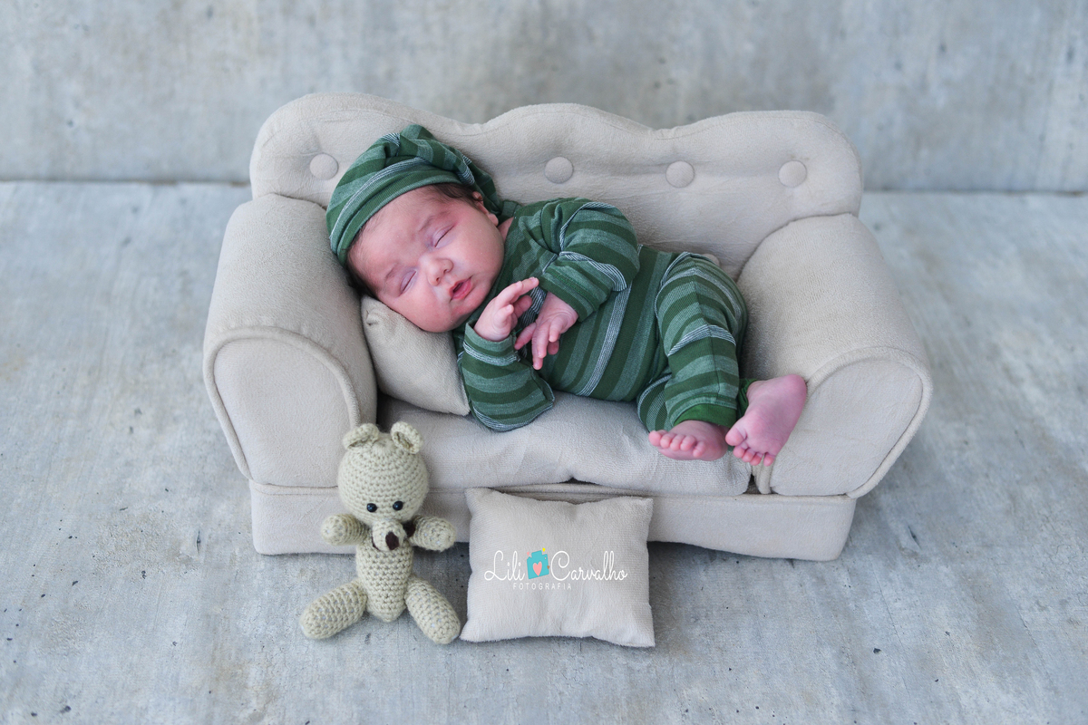 bebe dormindo com ursinho em Maringá 