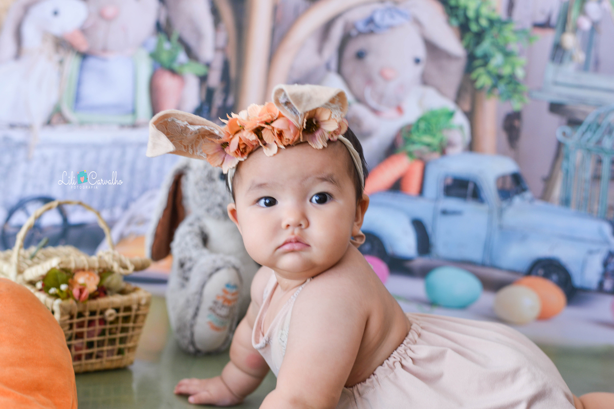 foto de bebe em maringa, tema pascoa, ensaio no estudio  fofinha 