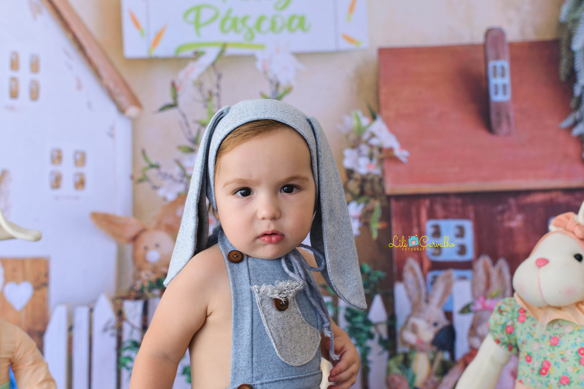 ensaio fotografico realizado em Maringá do tema de pascoa  olhando 