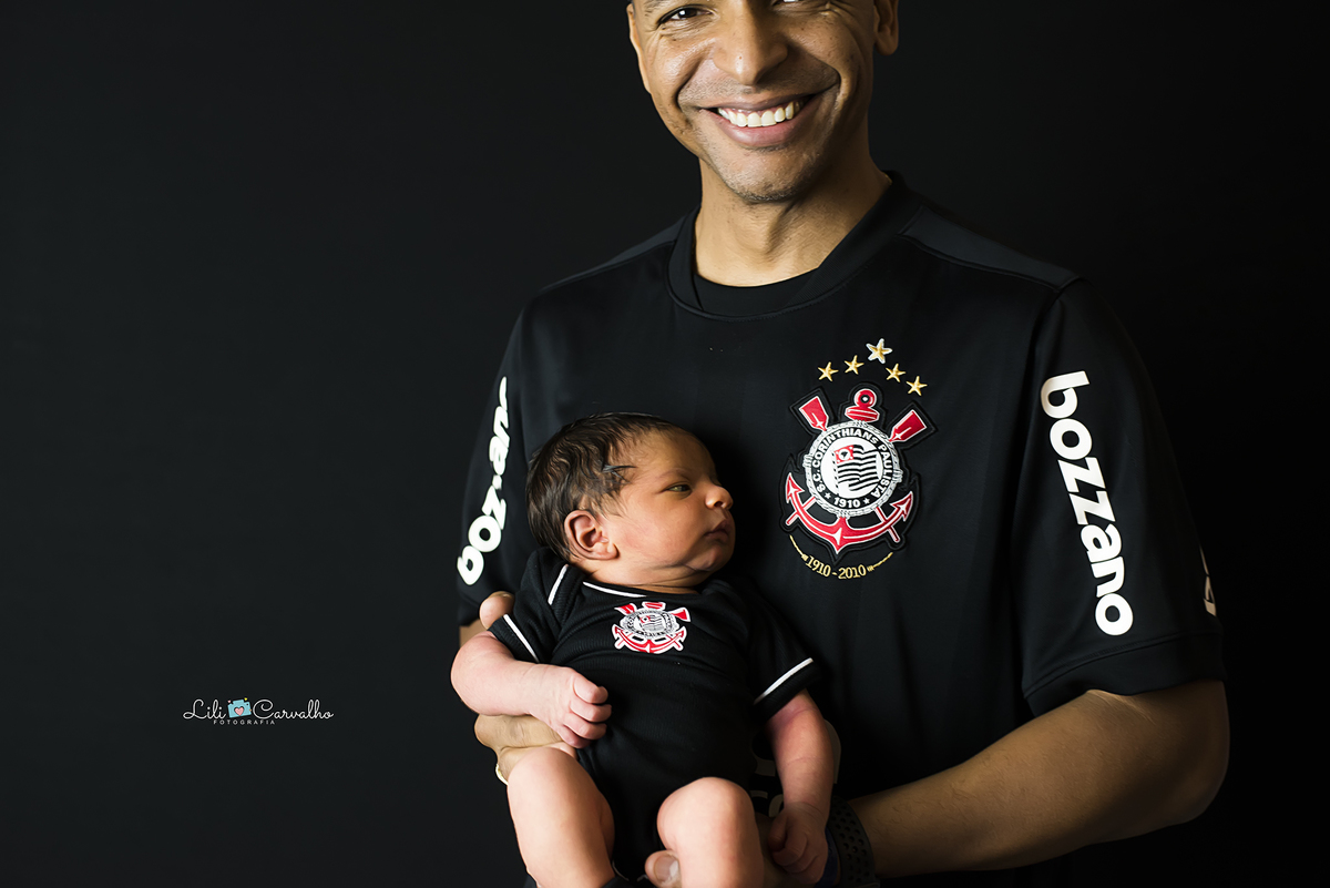 especialista em fotografia newborn maringa lili carvalho foto menino recem nascido foto bebe foto gestante maringa melhor fotografa de maringa familia foto ensaio de familia casais criancas acompanhamento de bebe 