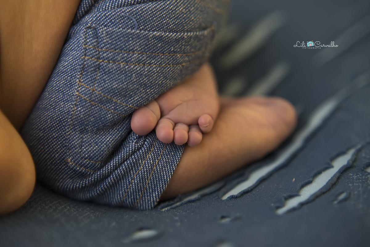 especialista em fotografia newborn maringa lili carvalho foto menino recem nascido foto bebe foto gestante maringa melhor fotografa de maringa familia foto ensaio de familia casais criancas acompanhamento de bebe 