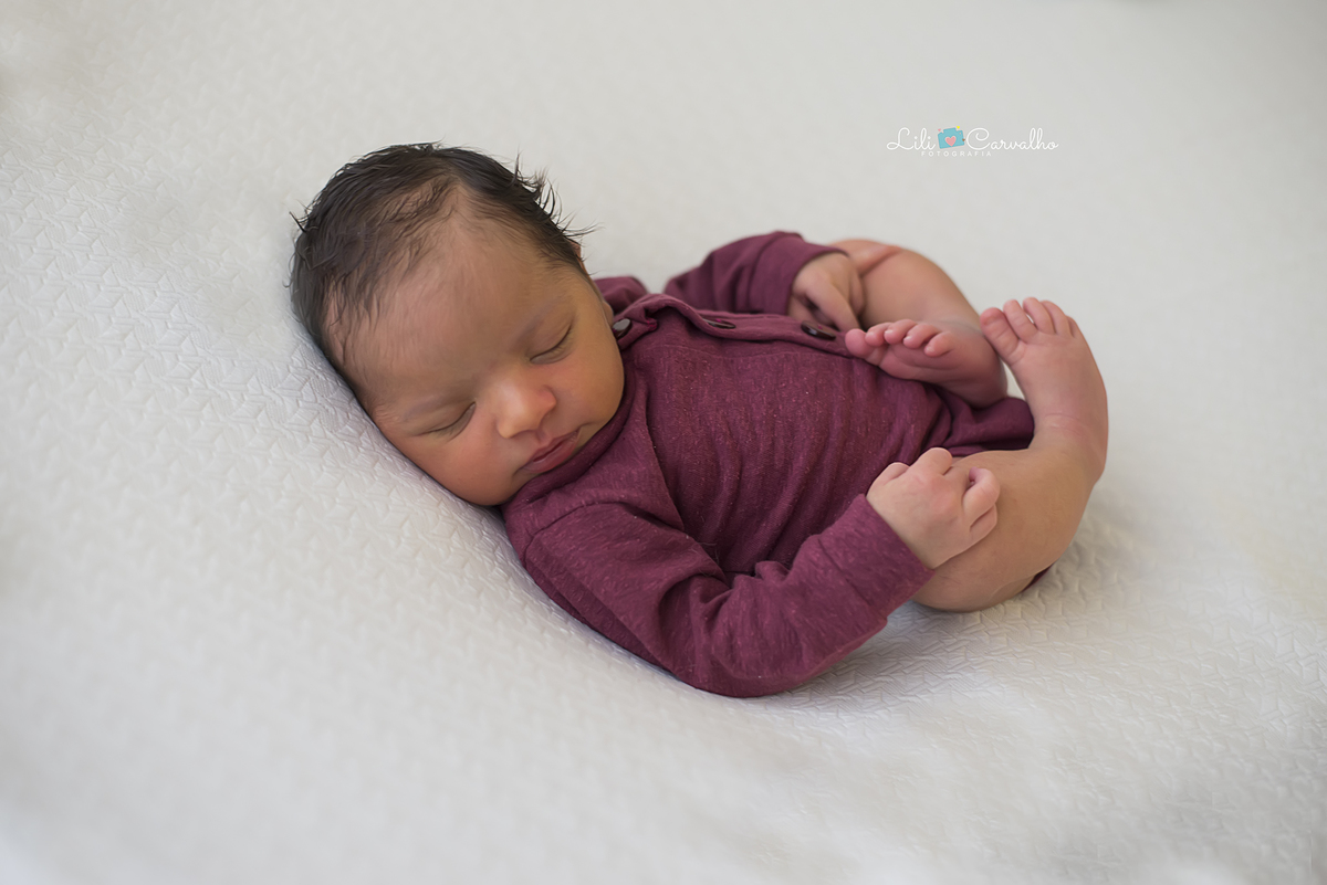 especialista em fotografia newborn maringa lili carvalho foto menino recem nascido foto bebe foto gestante maringa melhor fotografa de maringa familia foto ensaio de familia casais criancas acompanhamento de bebe 