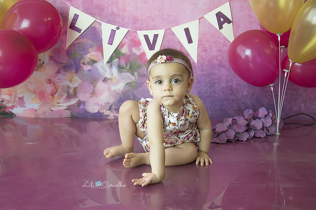 #smashmaringa #fotocombolomaringa #fotoroxa #lilicarvalho #lilifotografia #fotode1aninho #fotomenina #smashthecakemaringa #fotolindabolo #ensaiodemenina #preaniversario 