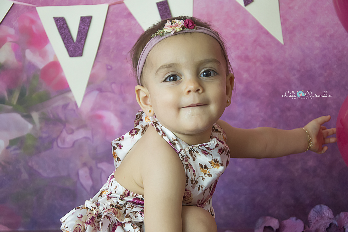 #smashmaringa #fotocombolomaringa #fotoroxa #lilicarvalho #lilifotografia #fotode1aninho #fotomenina #smashthecakemaringa #fotolindabolo #ensaiodemenina #preaniversario 