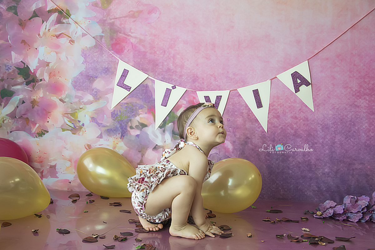 #smashmaringa #fotocombolomaringa #fotoroxa #lilicarvalho #lilifotografia #fotode1aninho #fotomenina #smashthecakemaringa #fotolindabolo #ensaiodemenina #preaniversario 