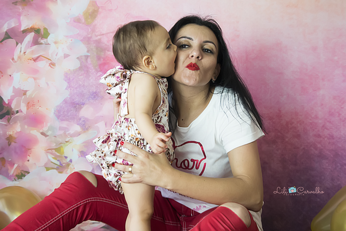 #smashmaringa #fotocombolomaringa #fotoroxa #lilicarvalho #lilifotografia #fotode1aninho #fotomenina #smashthecakemaringa #fotolindabolo #ensaiodemenina #preaniversario 