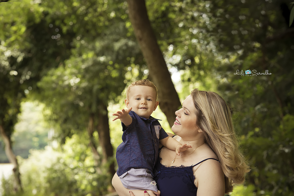 #smashthecake #sessaofamilia #lilicarvalho #lilifotografia #fotoexterna #aniversario #gestantemaringa #fotoprofissional 