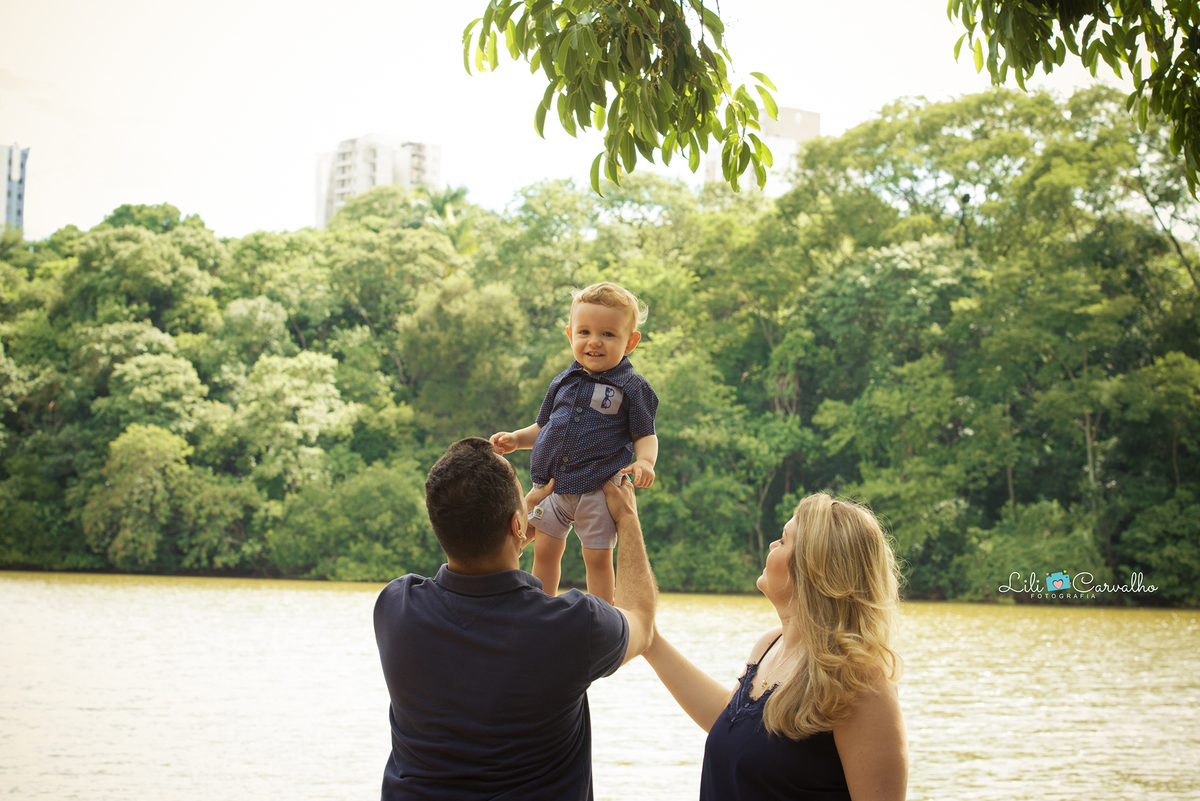 #smashthecake #sessaofamilia #lilicarvalho #lilifotografia #fotoexterna #aniversario #gestantemaringa #fotoprofissional 