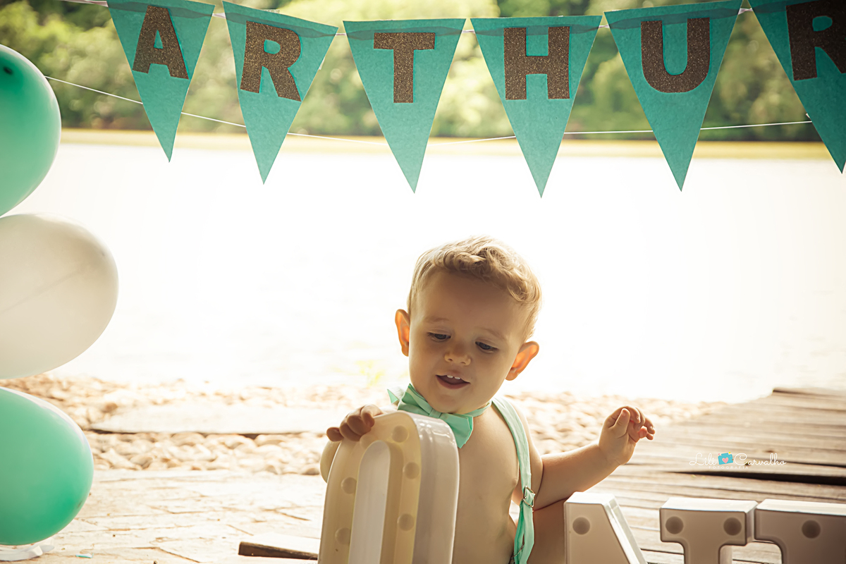 #smashthecake #sessaofamilia #lilicarvalho #lilifotografia #fotoexterna #aniversario #gestantemaringa #fotoprofissional 