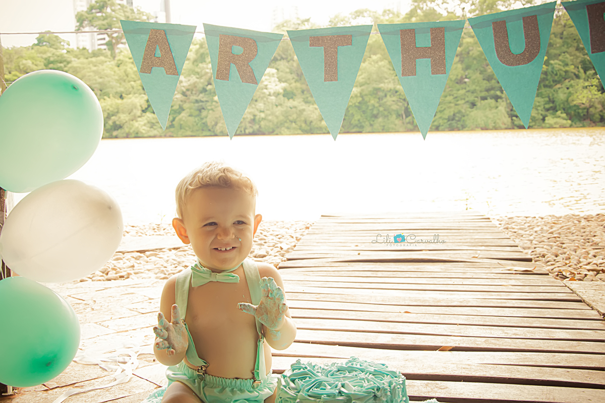 #smashthecake #sessaofamilia #lilicarvalho #lilifotografia #fotoexterna #aniversario #gestantemaringa #fotoprofissional 