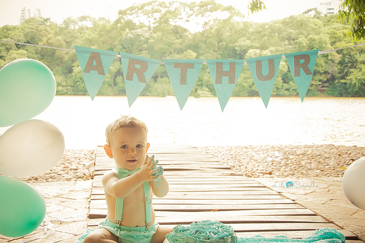 #smashthecake #sessaofamilia #lilicarvalho #lilifotografia #fotoexterna #aniversario #gestantemaringa #fotoprofissional 