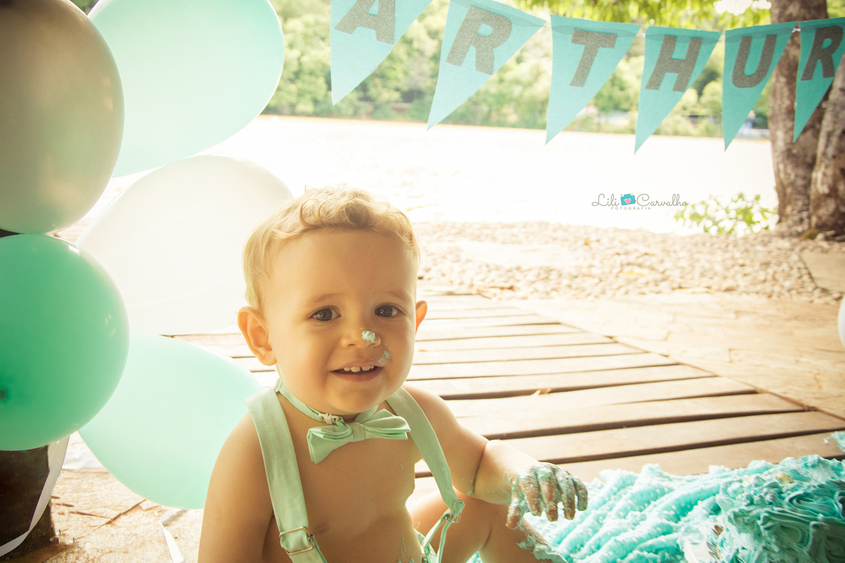 #smashthecake #sessaofamilia #lilicarvalho #lilifotografia #fotoexterna #aniversario #gestantemaringa #fotoprofissional 